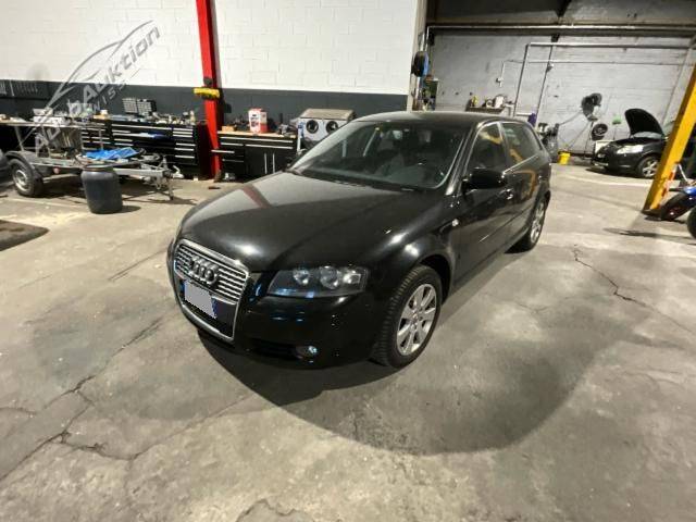 Audi A3 Sportback 2.0 TDI 140 Ambiente qu.