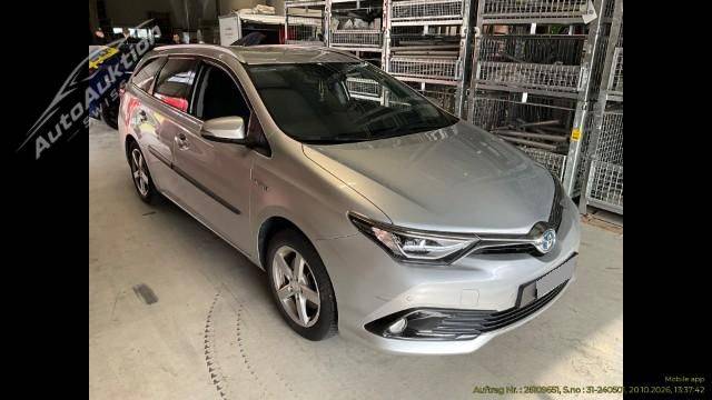 Toyota Auris Touring Sports 1.8 HSD Comfort